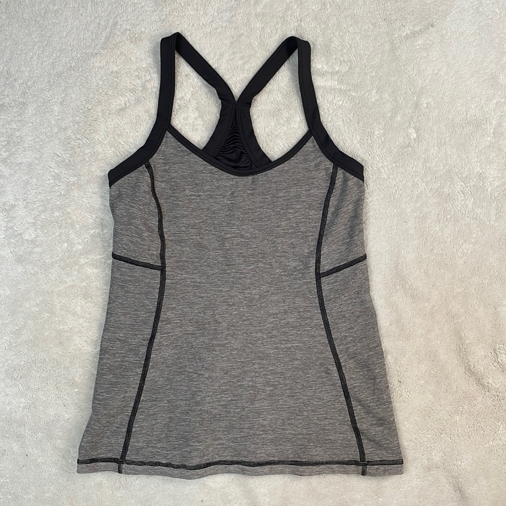 Lululemon tank